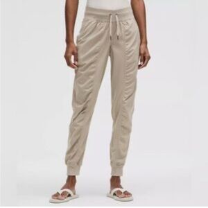 Lululemon Beyond the Studio Jogger Café au Lait Athleisure Minimalist Pants 4